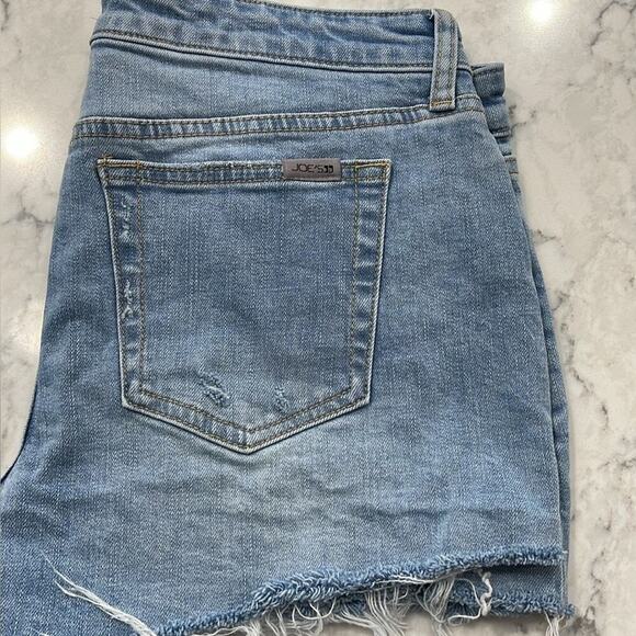 Joe’s Jeans Distressed Cutoff Jean Shorts Size 30 - Picture 1 of 5